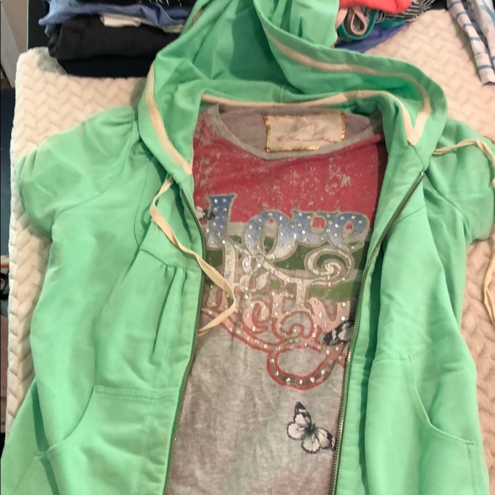 Jacket & tee